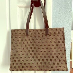 NWOT Dooney & Bourke Bag